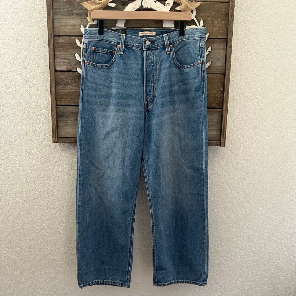 Levi’s Ribcage Straight Ankle Classic Blue Premium Denim Jeans 32 x 27 NWT